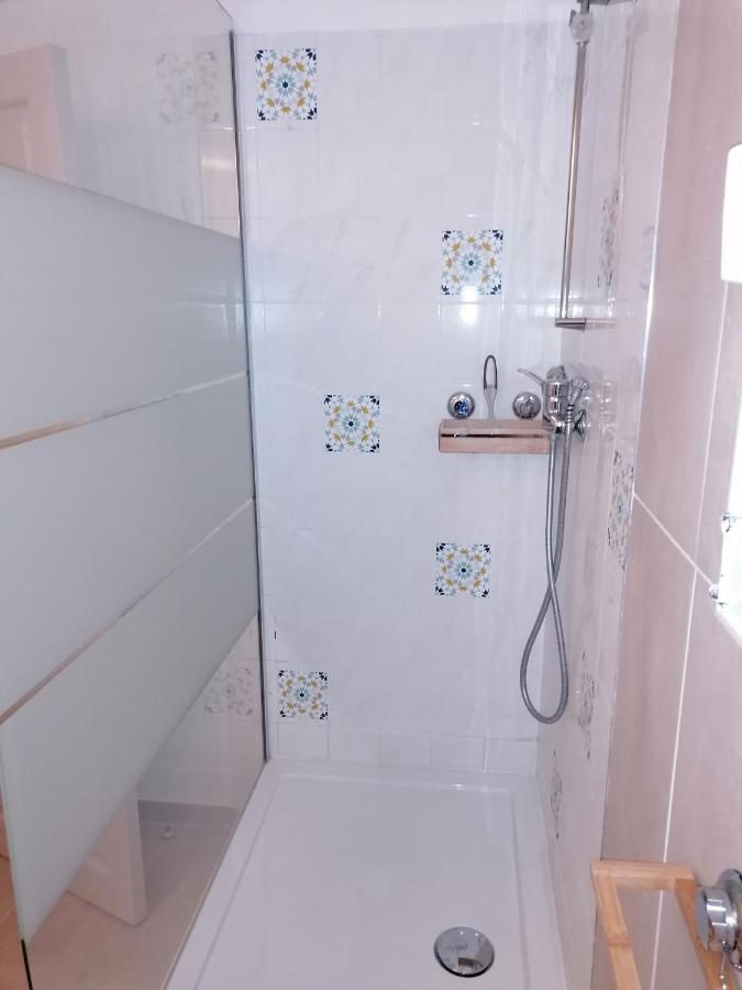 Mimilou Mont St Loup Piscine Privee Apartment แอกด์ ภายนอก รูปภาพ